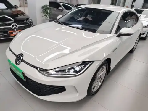 Volkswagen Lamando, 2023