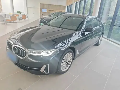 BMW 5-Series, 2023