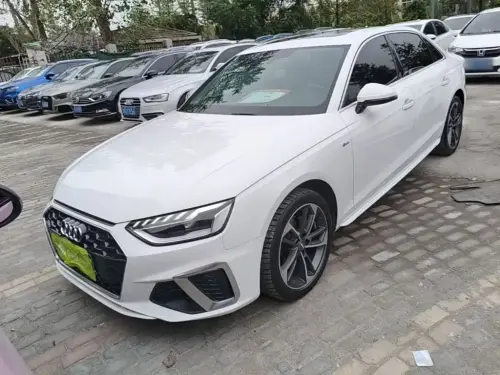 Audi A4, 2021