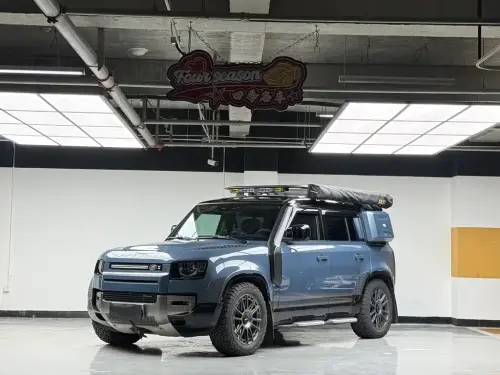 Land Rover Defender, 2022