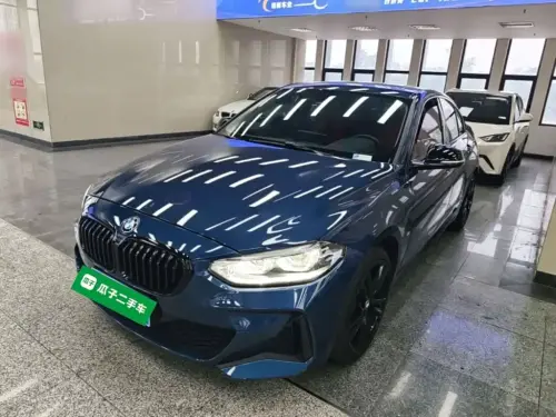 BMW 1-Series, 2022