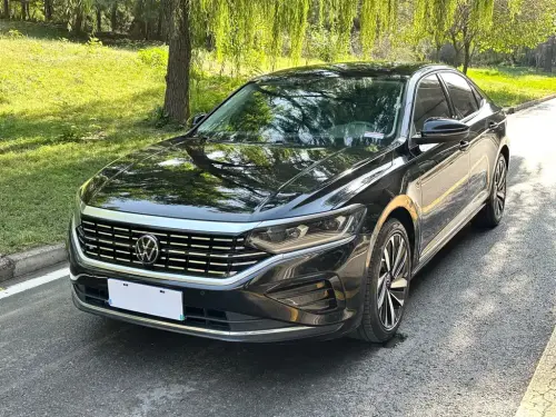 Volkswagen Passat, 2022