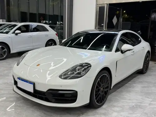 Porsche Panamera, 2024