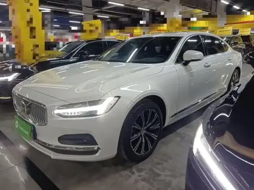 Volvo S90, 2021