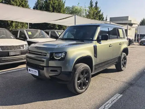 Land Rover Defender, 2023