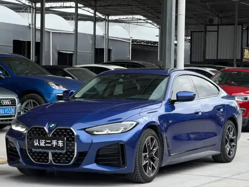 BMW 4-Series, 2022