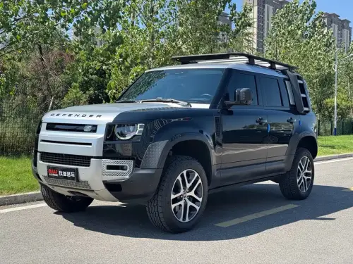 Land Rover Defender, 2021