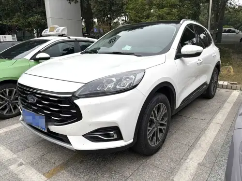 Ford Escape, 2022