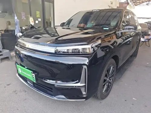 Geely Galaxy M9, 2026
