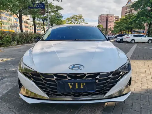 Hyundai Elantra, 2021