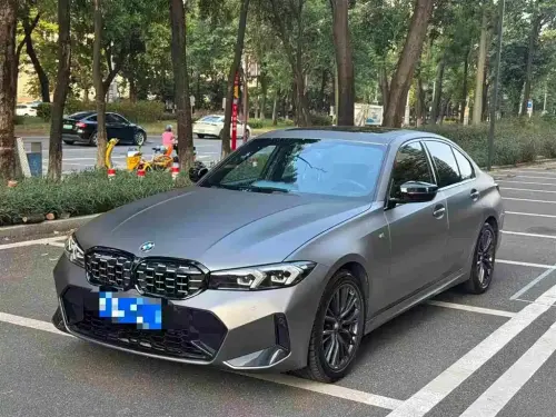 BMW 3-Series, 2023