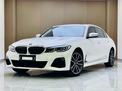 BMW 3-Series, 2021