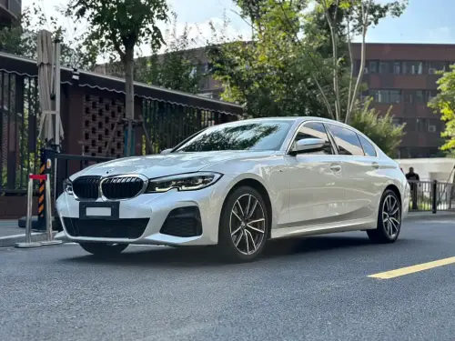 BMW 3-Series, 2020