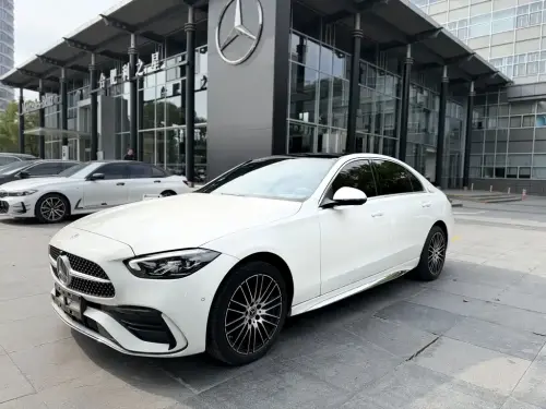 Mercedes-Benz C-Class, 2024