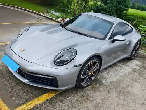 Porsche 911, 2020