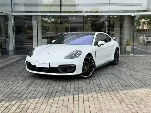 Porsche Panamera, 2024