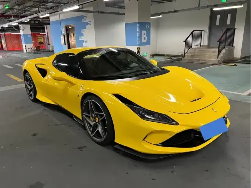 Ferrari F8, 2021