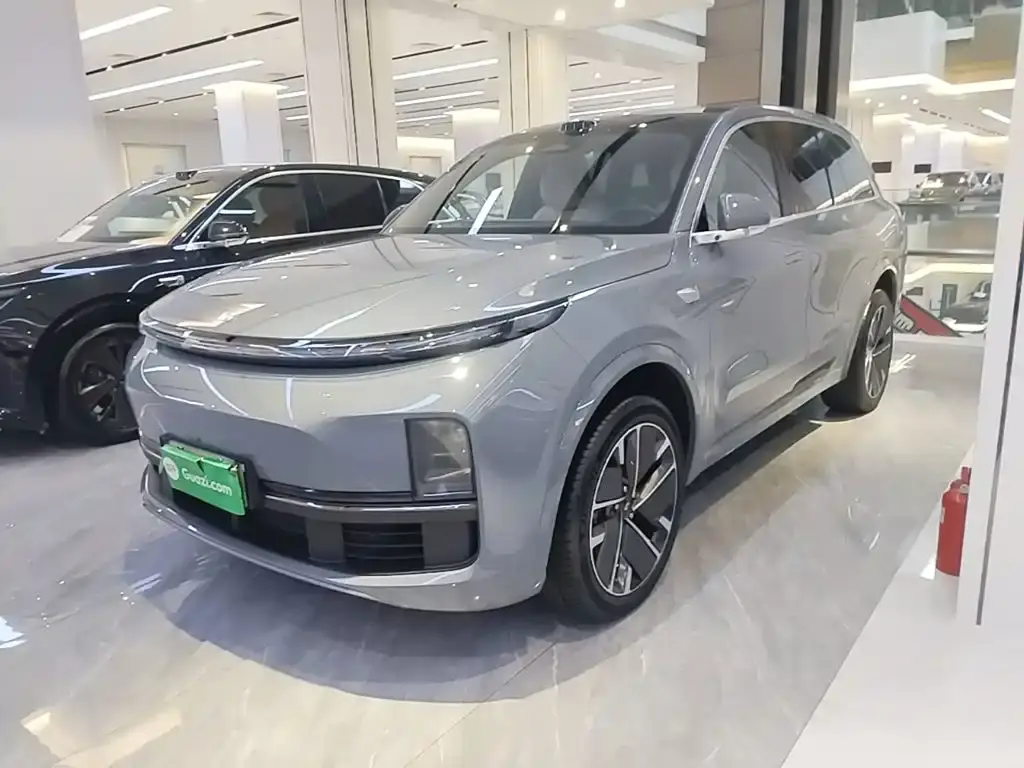 Li Auto L8, 2025