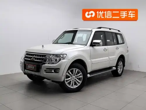 Mitsubishi Pajero, 2020