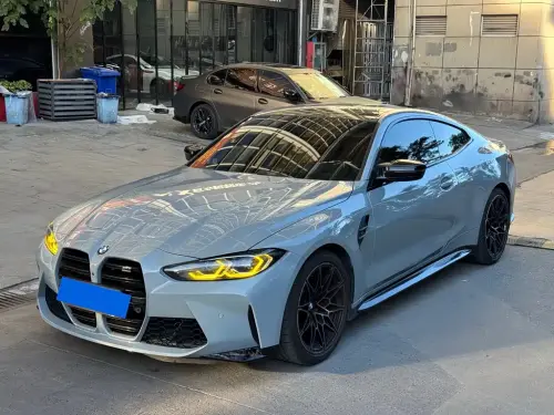 BMW 4-Series M, 2022