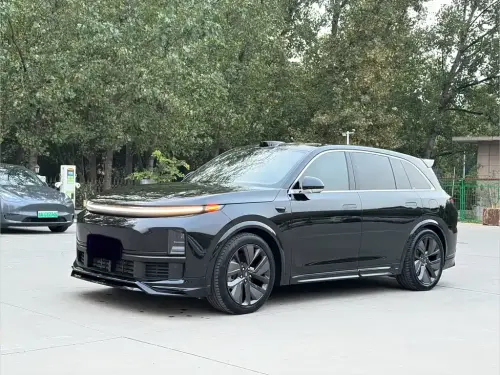 Li Auto L7, 2025