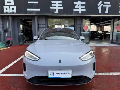 AITO M5, 2025