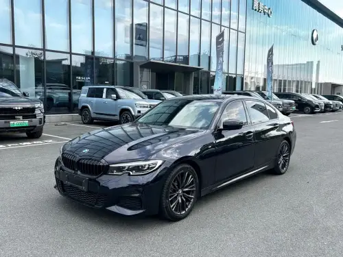 BMW 3-Series, 2020