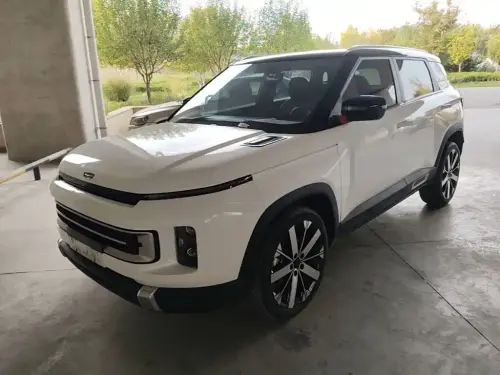 Geely ICON, 2022