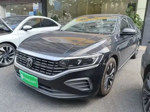 Volkswagen Passat, 2025