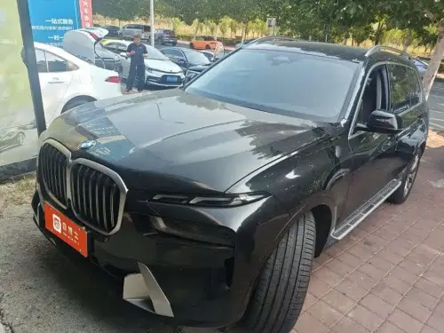 BMW X7, 2023