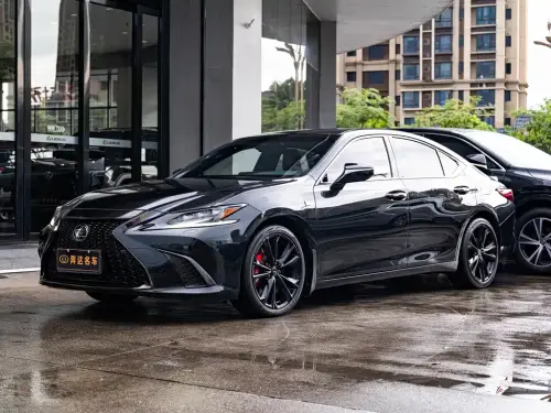 Lexus ES, 2024