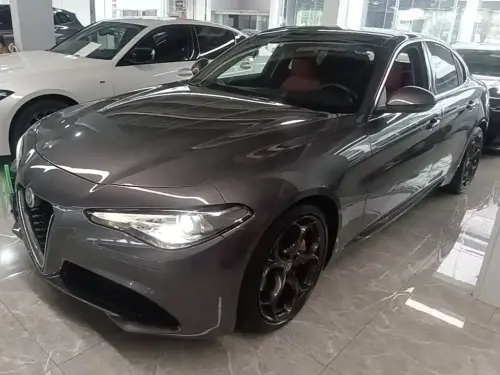 Alfa Romeo Giulia, 2021