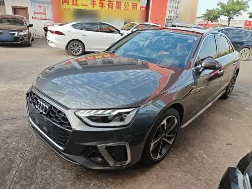 Audi A4, 2023