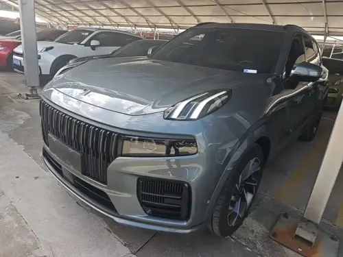 Lynk & Co 09, 2022