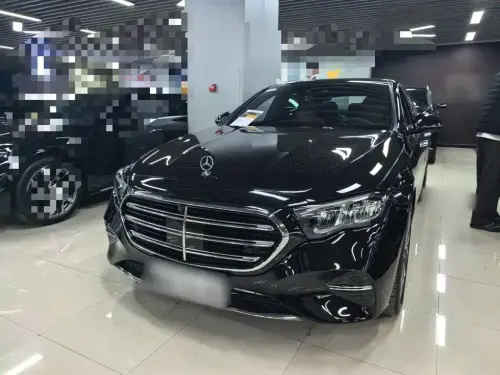 Mercedes-Benz E-Class, 2024