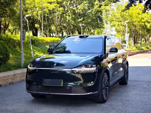 AITO M9, 2025
