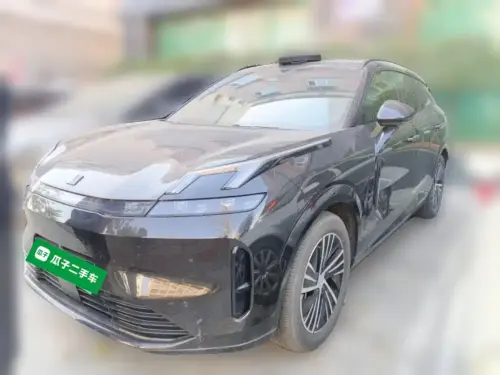 Lynk & Co 08, 2024
