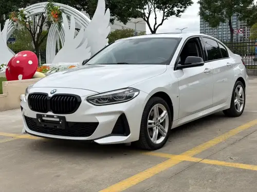 BMW 1-Series, 2022
