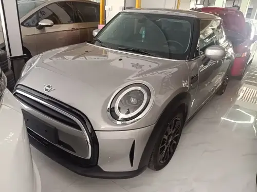 Mini MINI, 2023