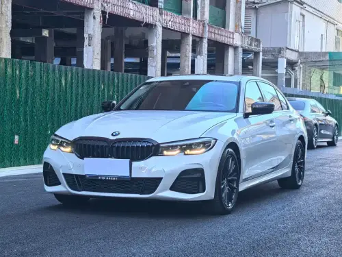 BMW 3-Series, 2021