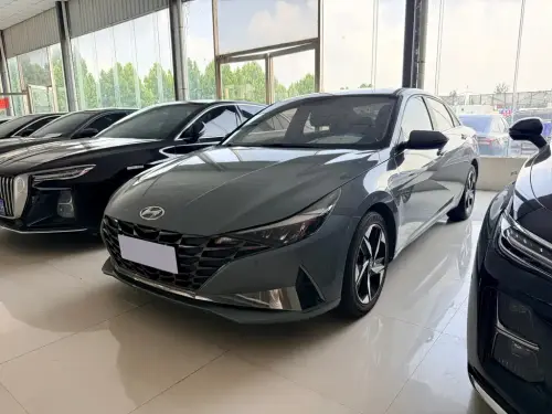 Hyundai Elantra, 2021