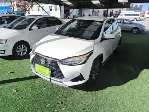 Toyota Yaris L, 2021
