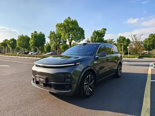 Li Auto L9, 2022