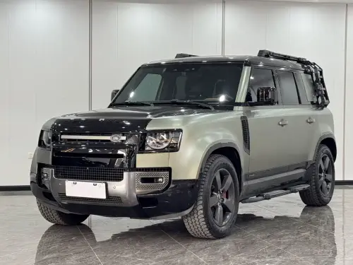 Land Rover Defender, 2022