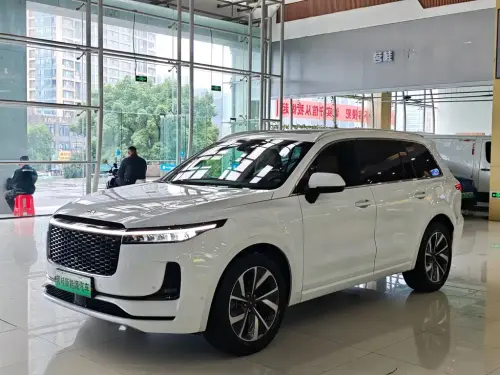 Li Auto ONE, 2022