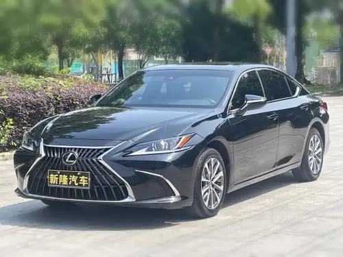 Lexus ES, 2023