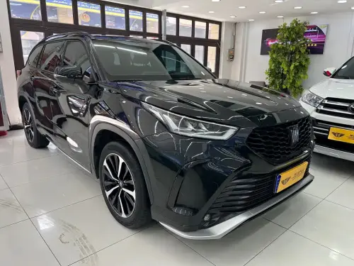 Toyota Crown Kluger, 2022