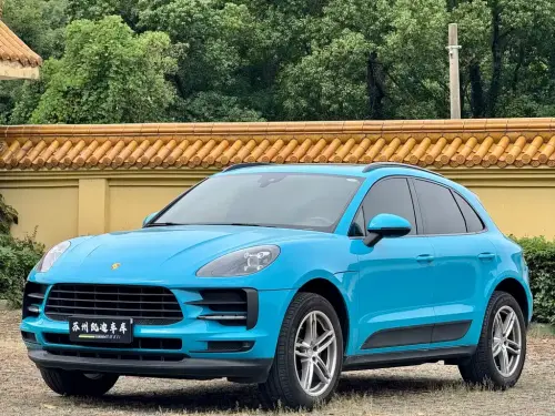Porsche Macan, 2021