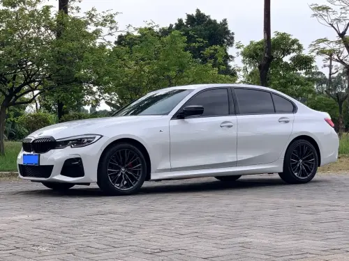 BMW 3-Series, 2021