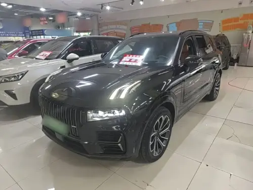 Lynk & Co 09, 2025